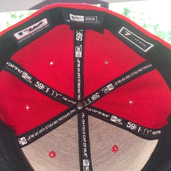 New Era MLB St Louis Cardinals Fitted NWT Size 7 - Picture 7 of 8